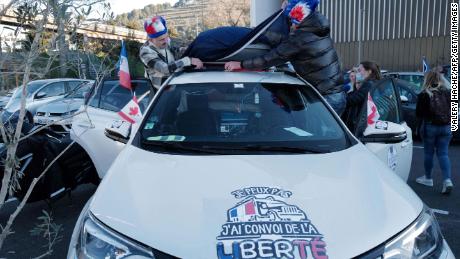 Paryż i Bruksela zakazują protestów związanych z francuską karawaną wolności