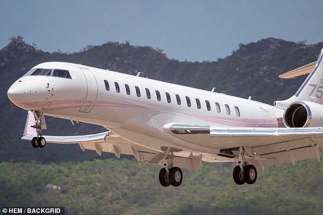 Luksus: gwiazda kupiła samolot o wartości 70 milionów dolarów w 2020 roku i od tego czasu znalazła się pod ostrzałem za to, ile używa samolotu
