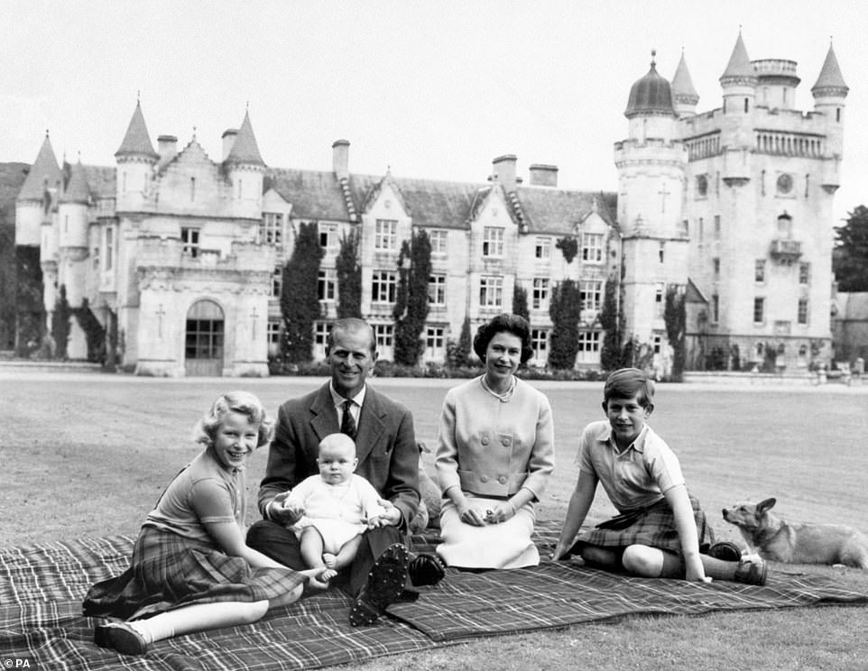 Rodzina od ponad pół wieku regularnie odwiedza szkocki zamek
