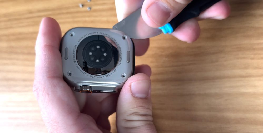 Wpatrując się w otwarcie Apple Watch Ultra