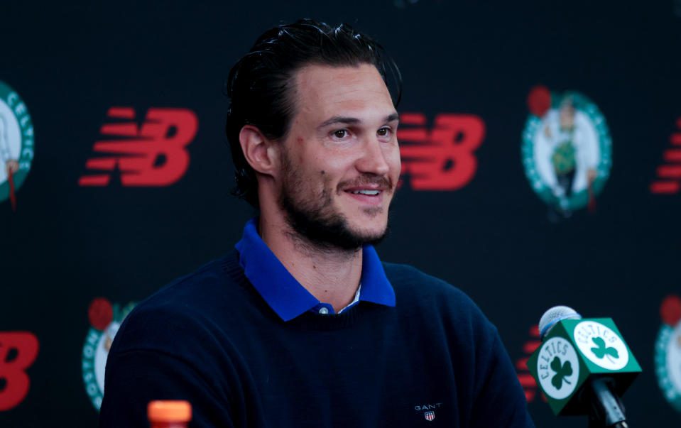 Danilo Gallinari miał być głównym współpracownikiem Celtics w 2022 r. (Zdjęcie: Jonathan Wiggs / Boston Globe za pośrednictwem Getty Images)