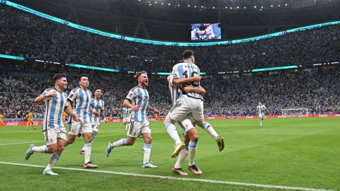 Rzut karny Lionela Messiego dał Argentynie prowadzenie 2:0 w drugiej połowie.